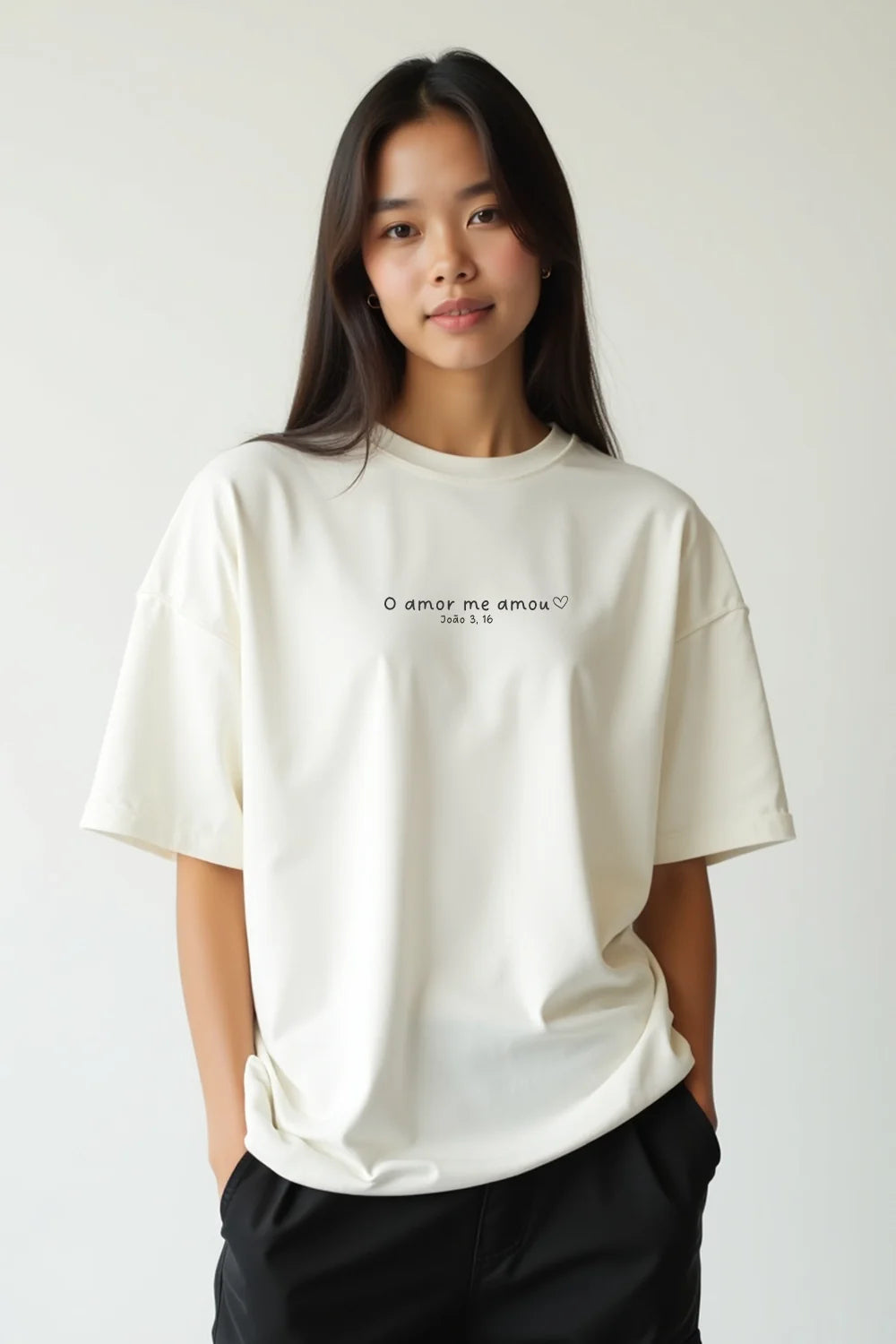 Camisa Oversized O Amor Me Amou
