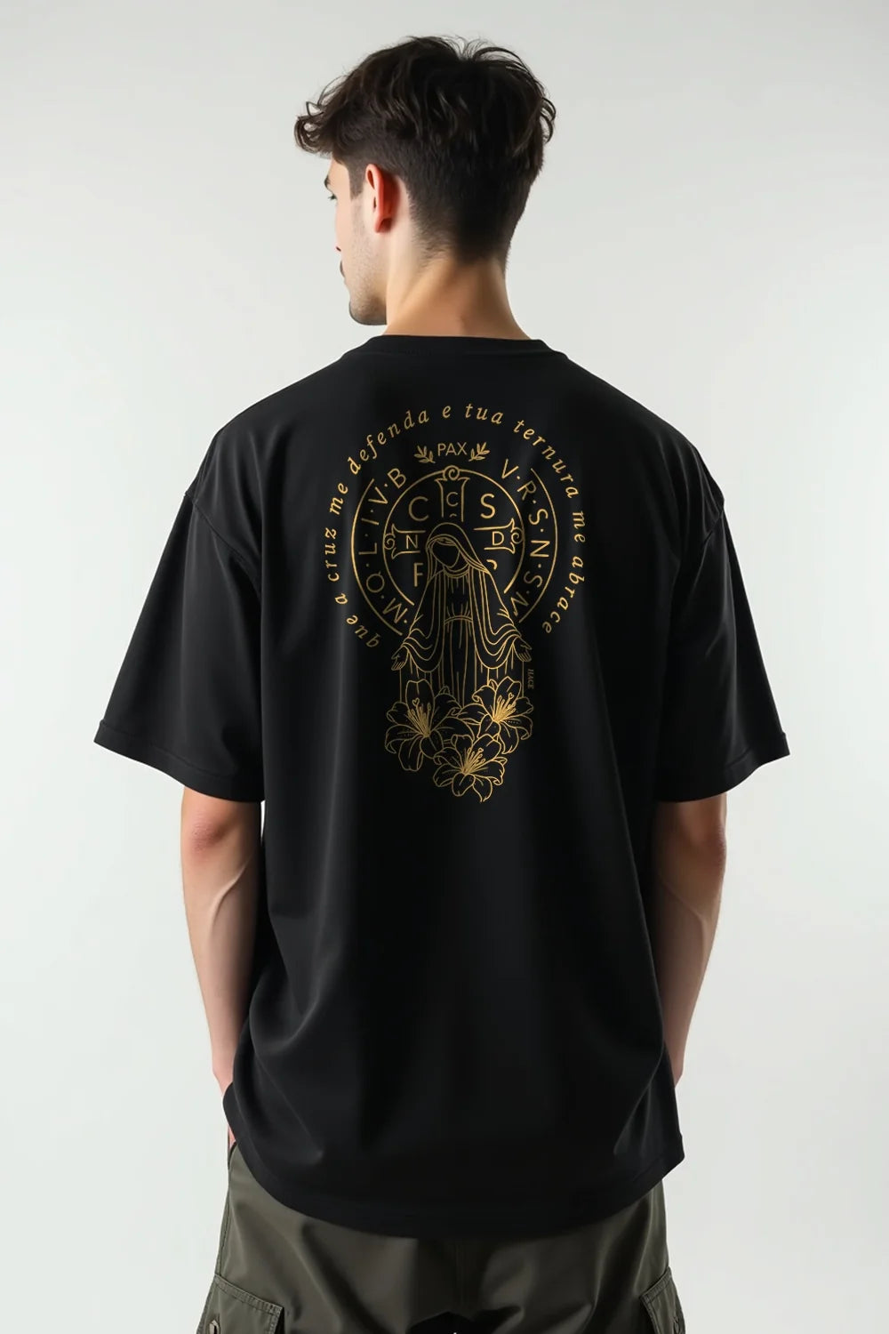 Camisa Oversized Manto e Cruz