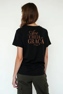 Camisa Básica Cheia de Graça